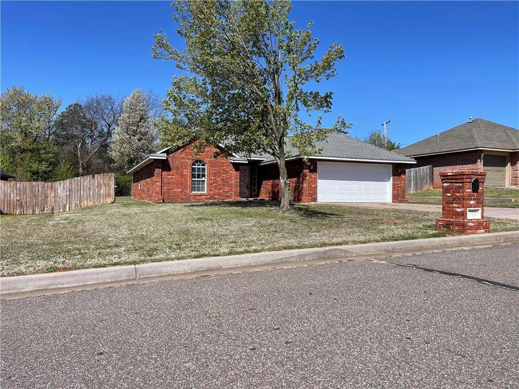 700 Lakeside Drive - Photo 1