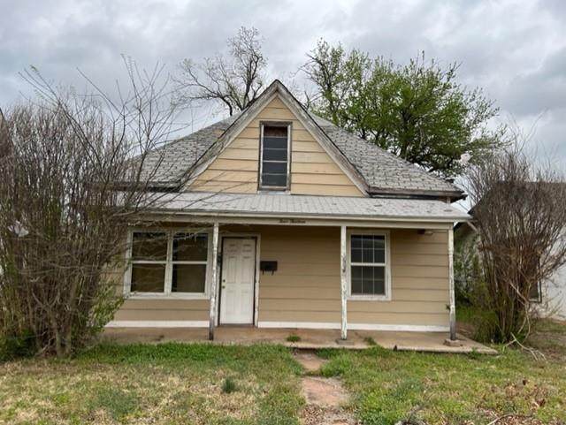 413 Broadway Street - Photo 1