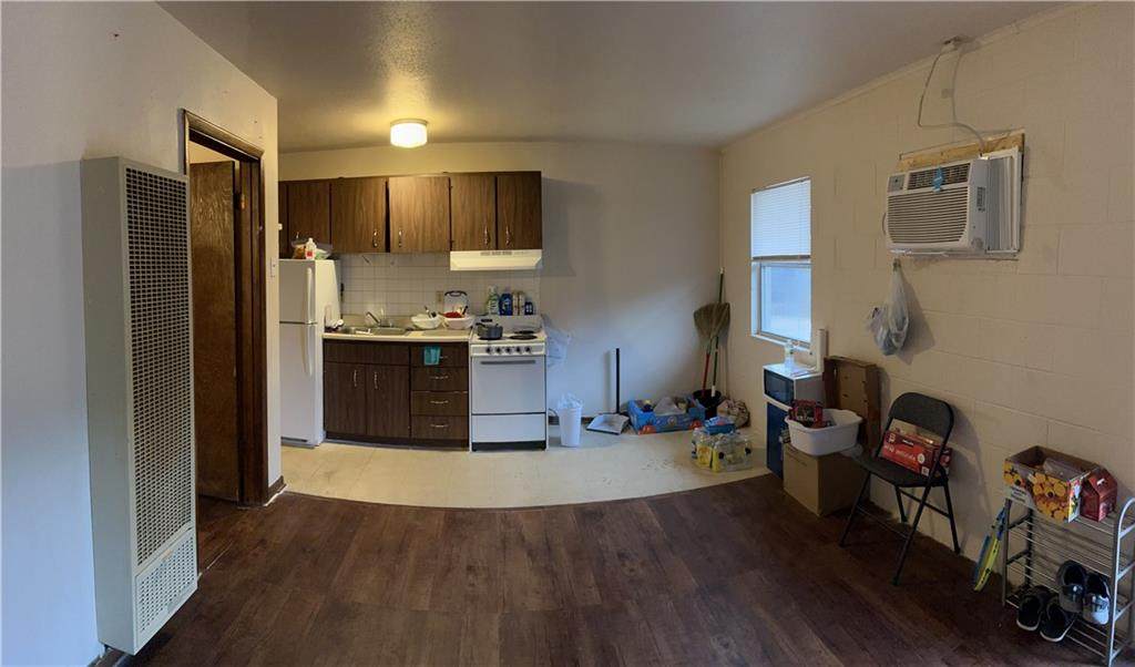 601 Bradley Street - Photo 1