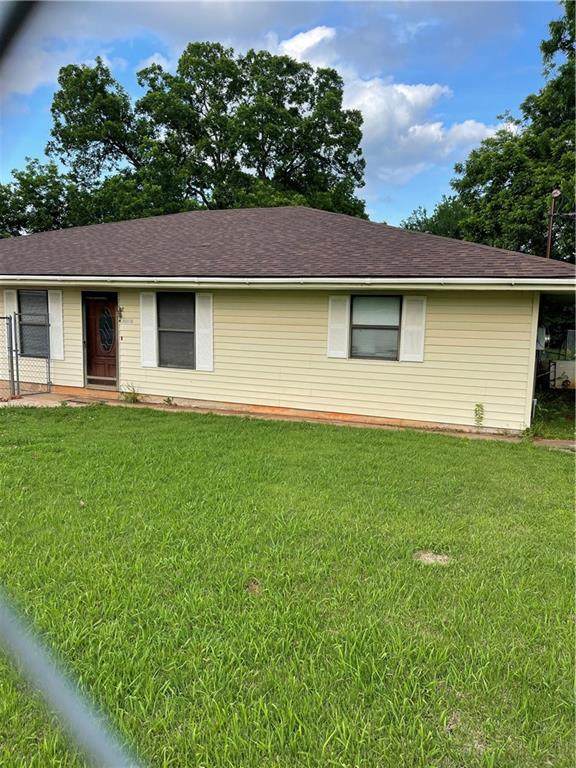 1515 6th Street - Photo 1