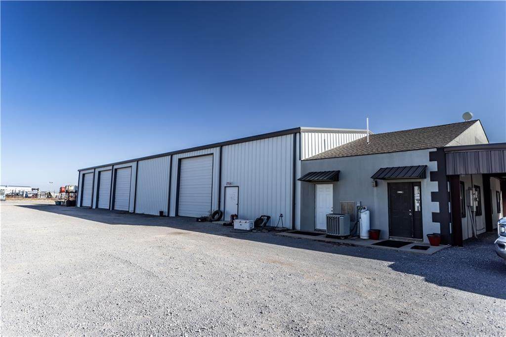 1450 Loomis Road - Photo 1