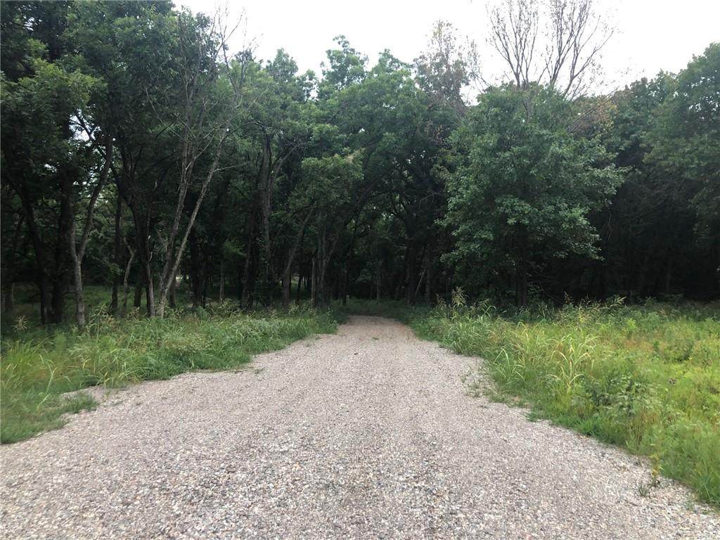 1070 Road - Photo 1