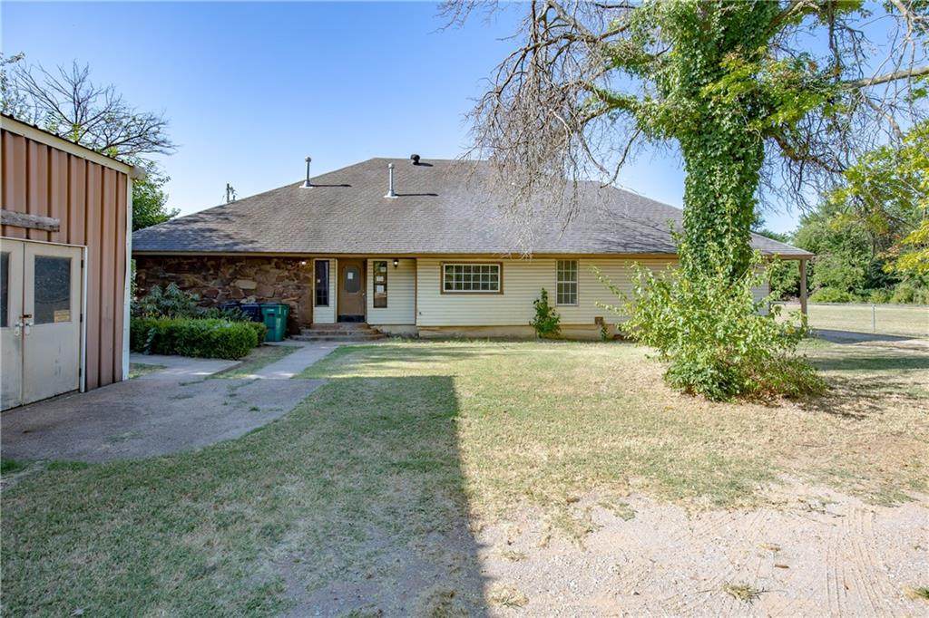 7601 74TH Street - Photo 1
