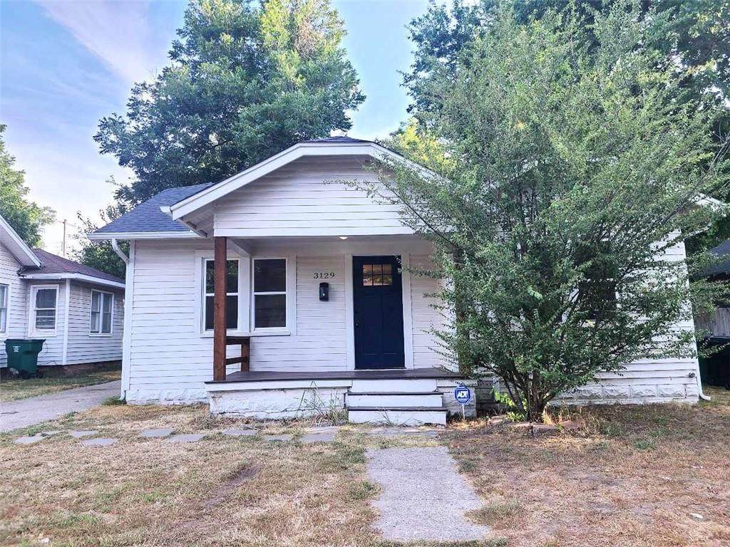 3129 14th Street - Photo 1