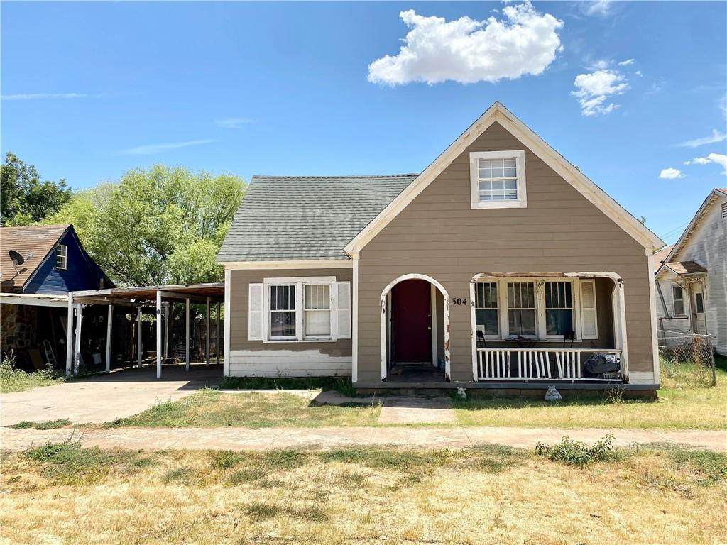304 Walnut Street - Photo 1