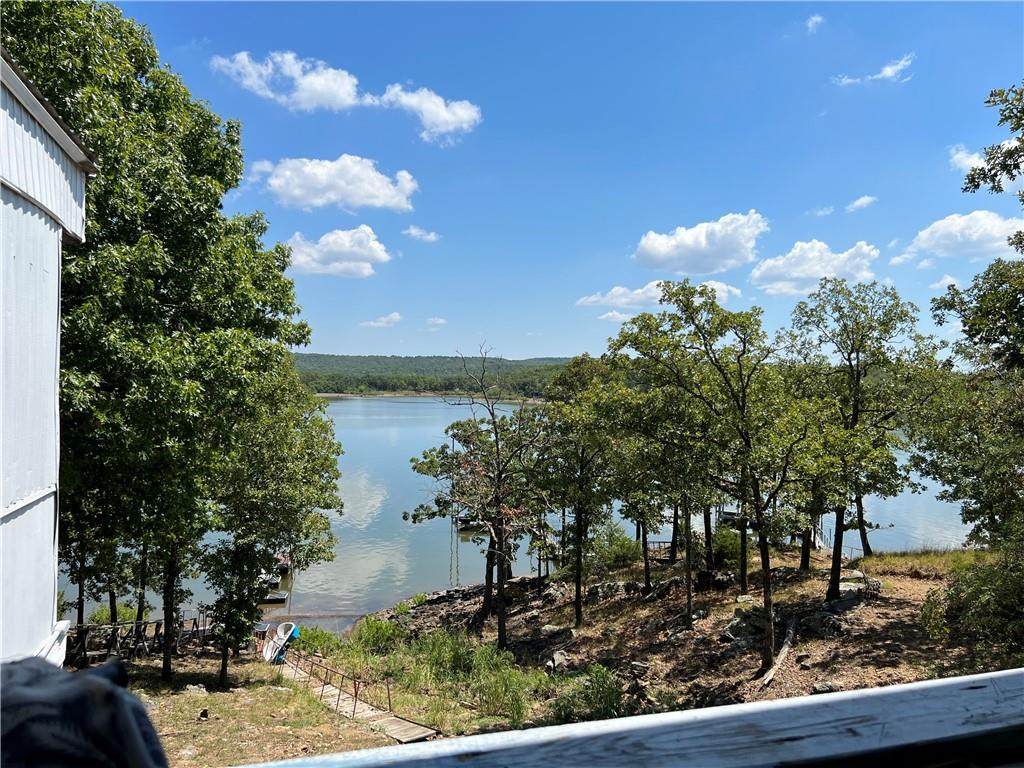 110 Outlook Drive - Photo 1