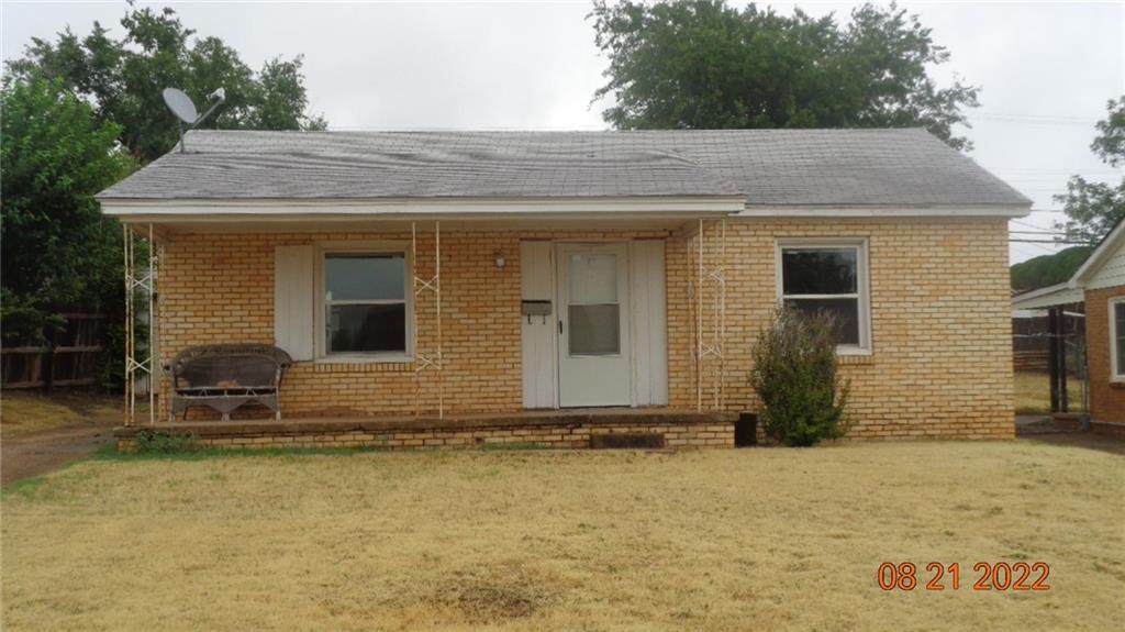 816 Lee Street - Photo 1