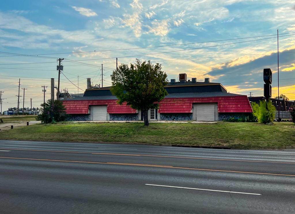 2021 Boomer Road - Photo 1