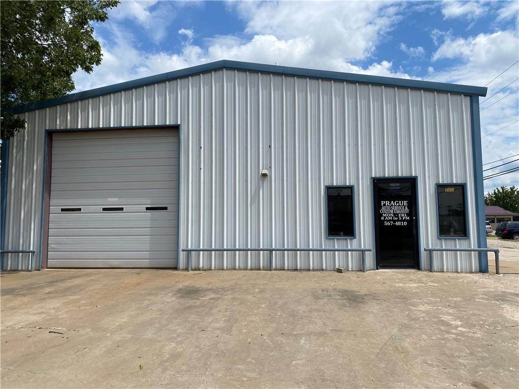 1016 Babek Street - Photo 1