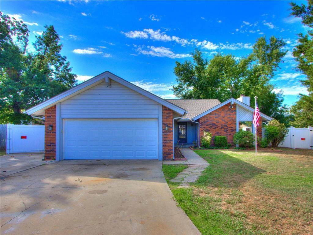 3104 Greenwood Court - Photo 1