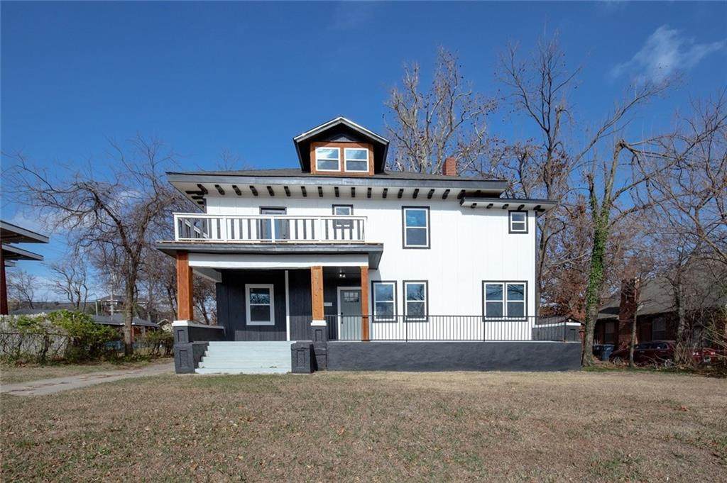 2215 16th Street - Photo 1