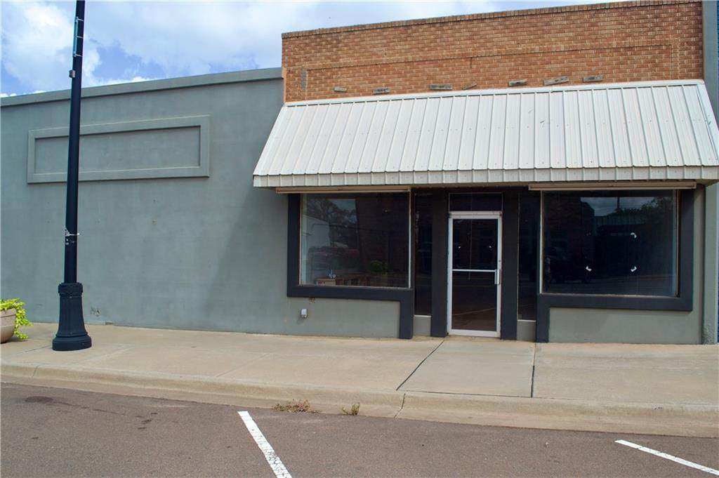 401 Broadway Street - Photo 1