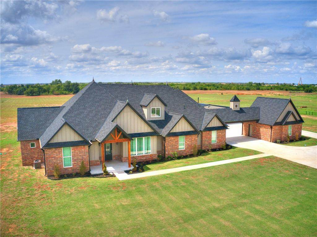 901 Cimarron Road - Photo 1