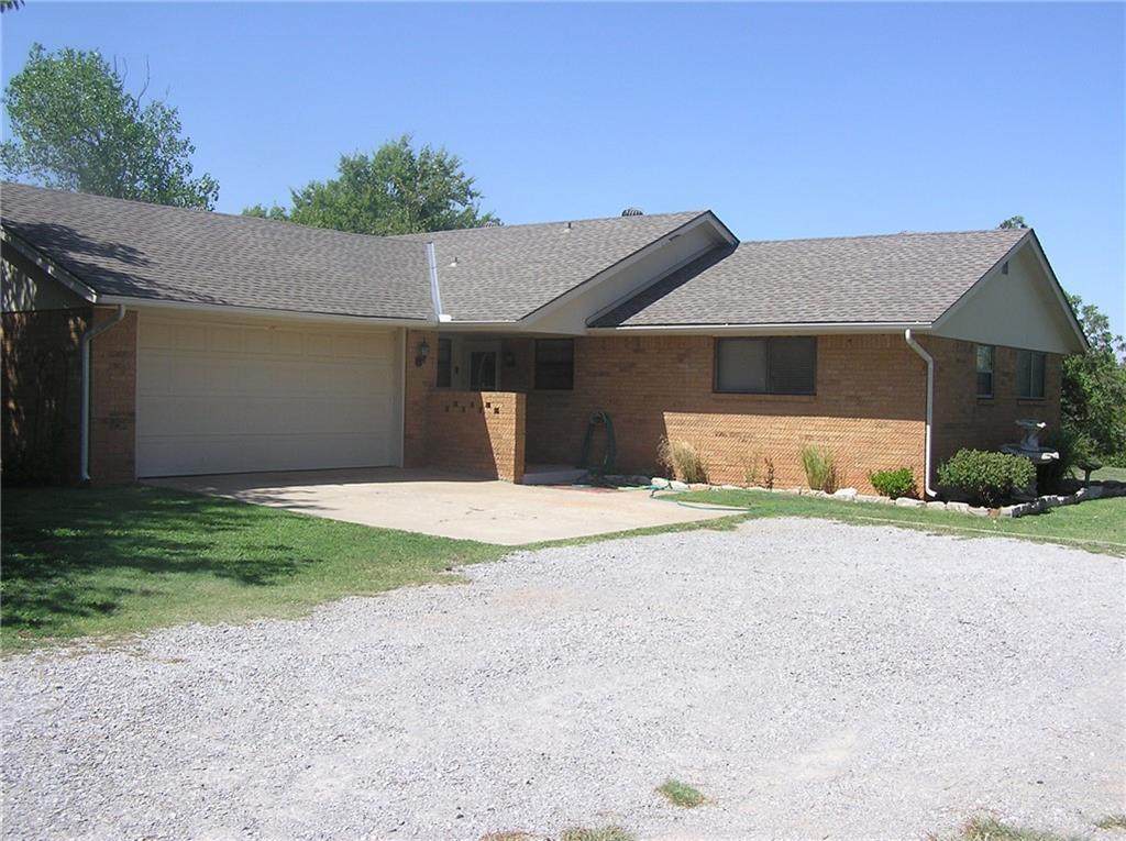 911 Blugil Drive - Photo 1