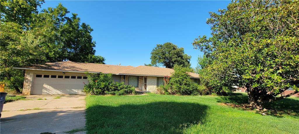 805 Palm Drive - Photo 1