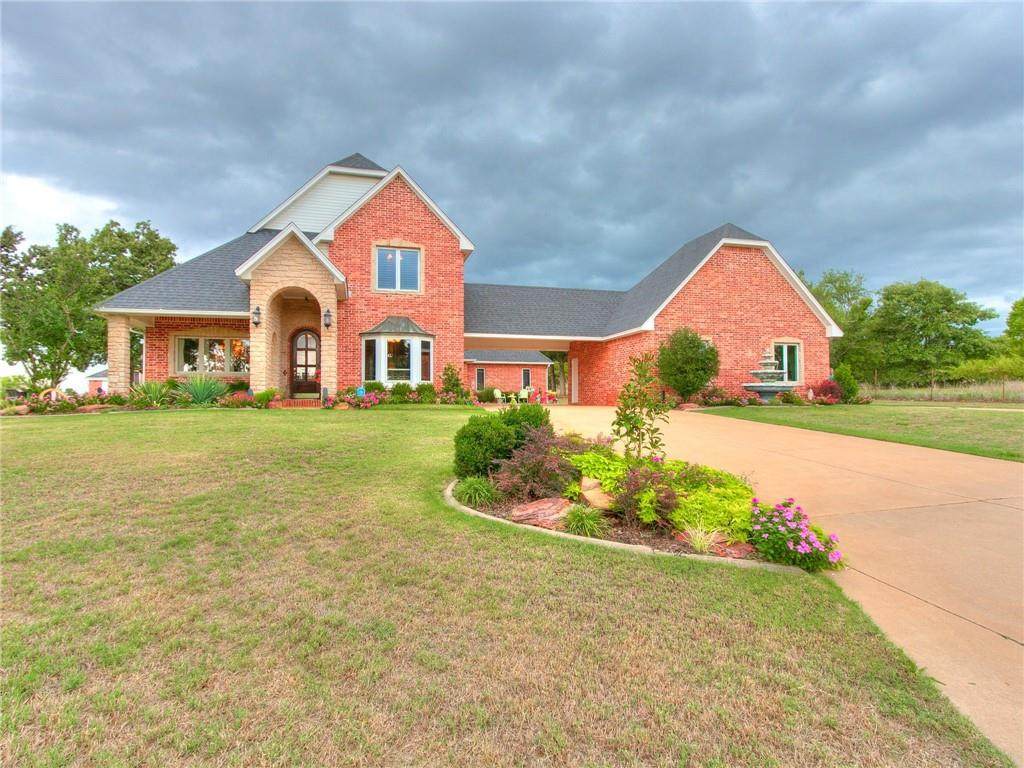 512 Prairie Grove Road - Photo 1