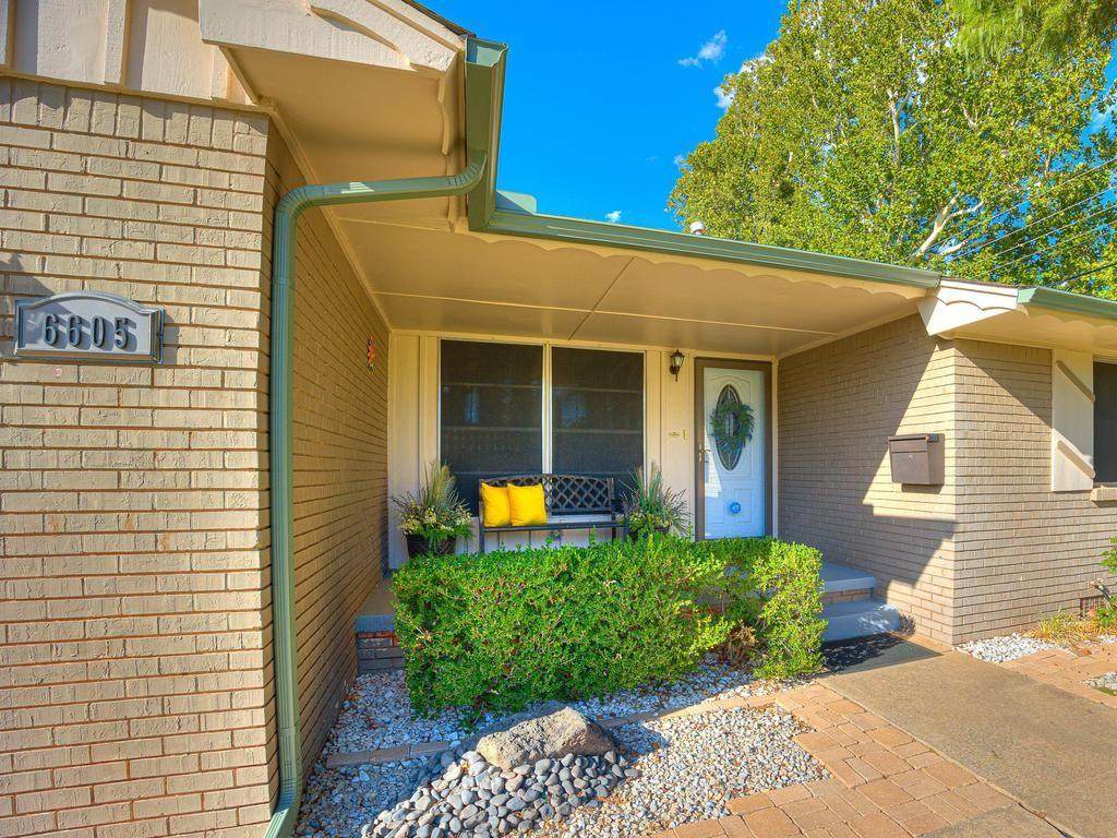 6605 20th Street - Photo 1