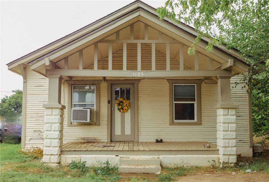 1103 Woodson Street - Photo 1
