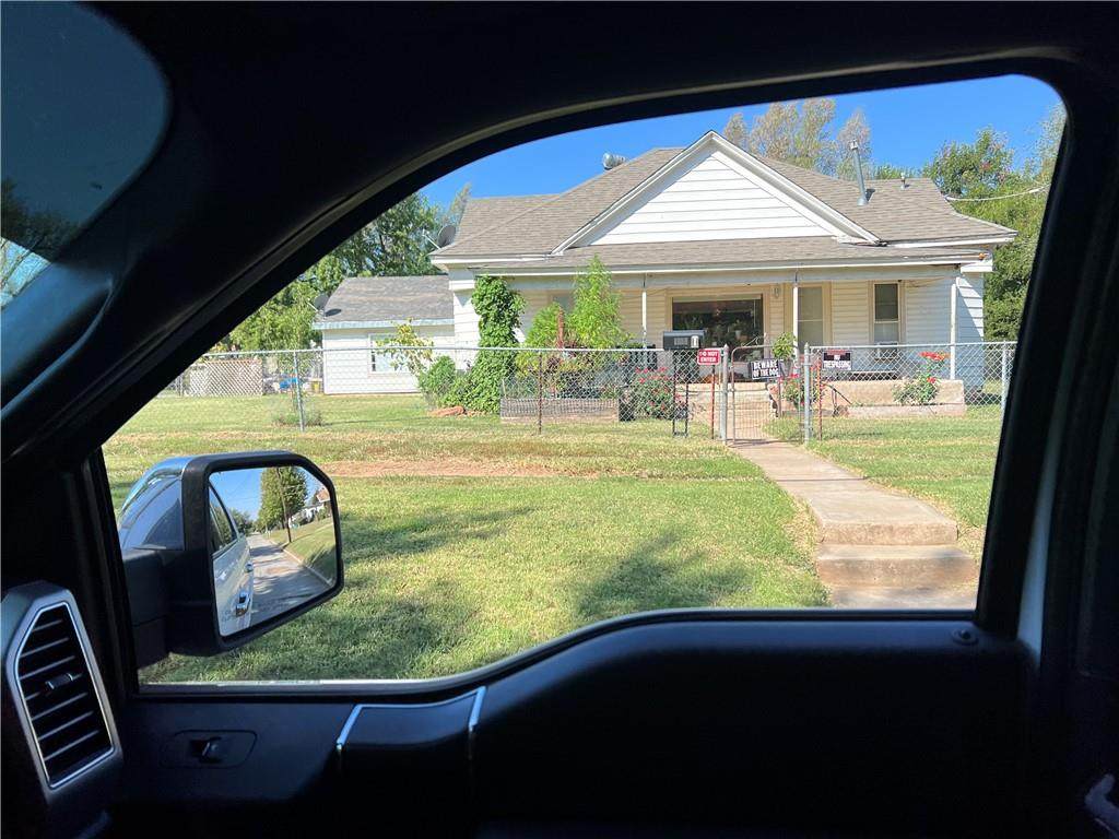 1728 7th Street - Photo 1