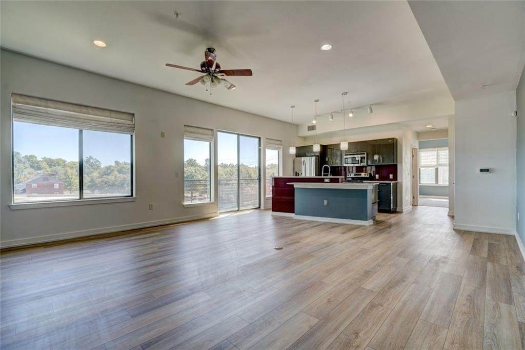 401 Boyd Street - Photo 1