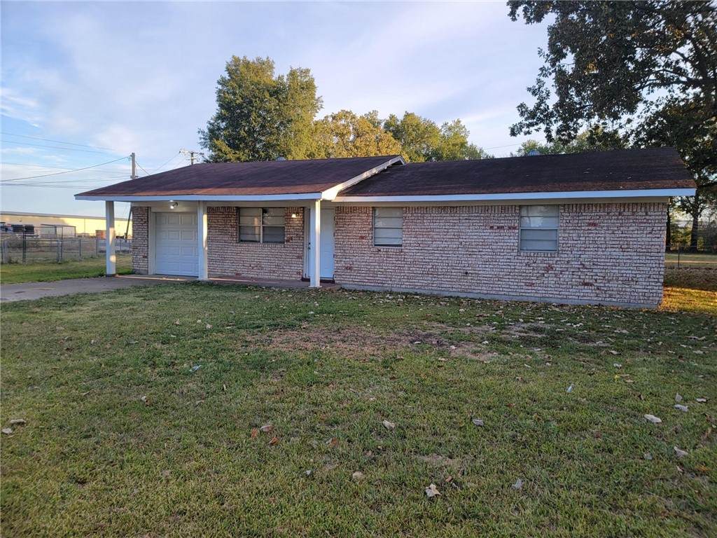 1602 Delta Court - Photo 1