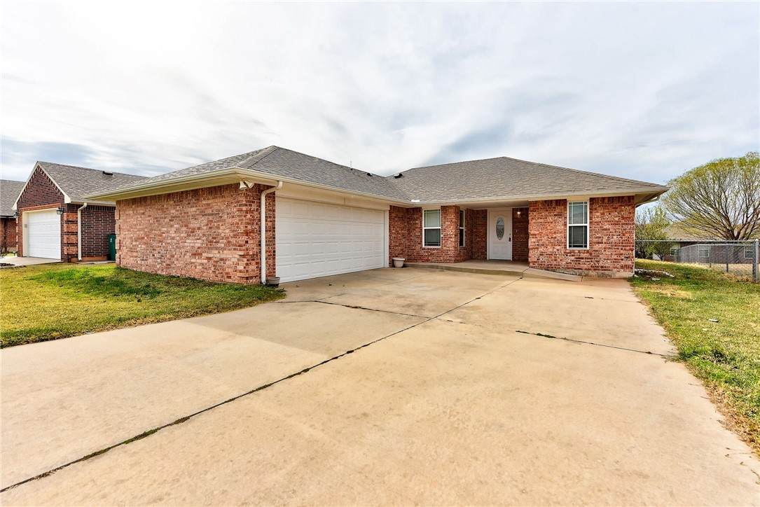 8513 Lindsay Avenue - Photo 1