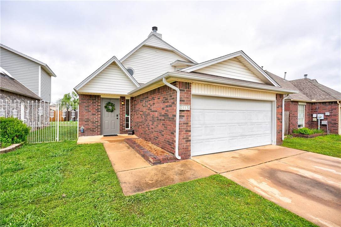 1513 23rd Street - Photo 1