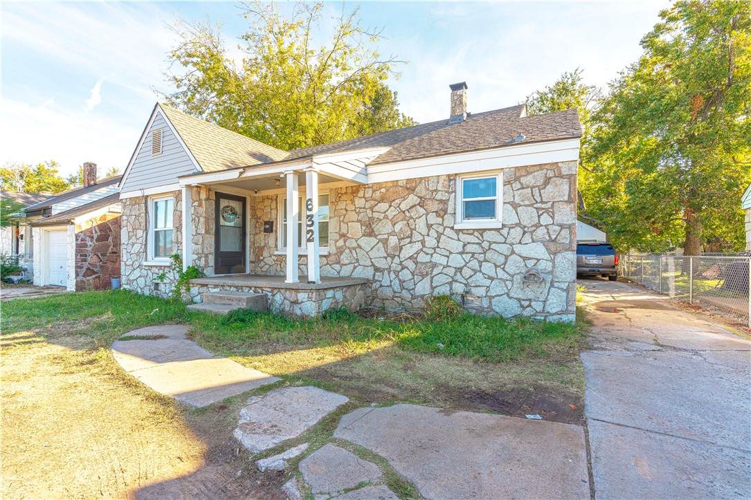 632 44th Street - Photo 1