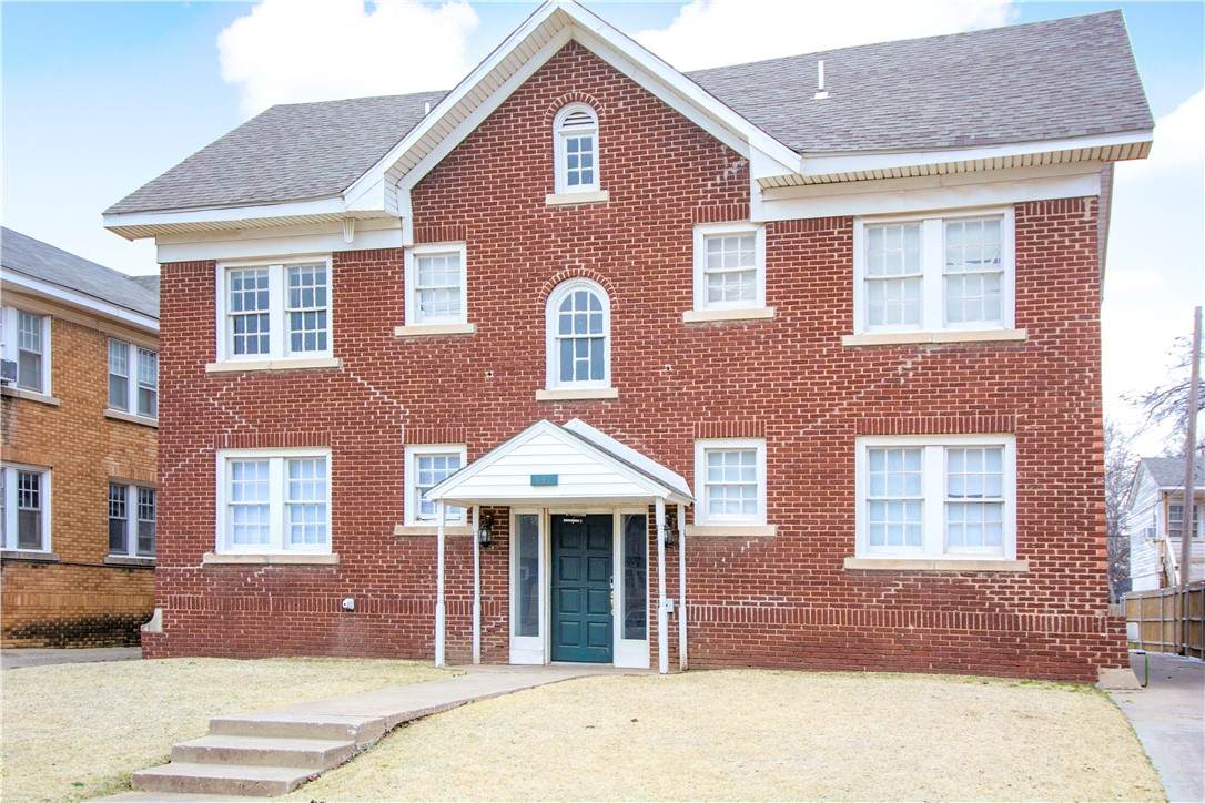437 26th Street - Photo 1