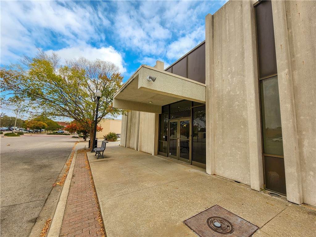 215 Bell Avenue - Photo 1