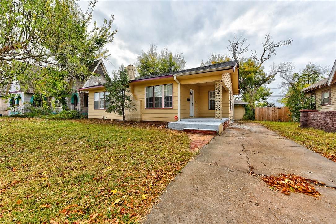2318 19th Street - Photo 1