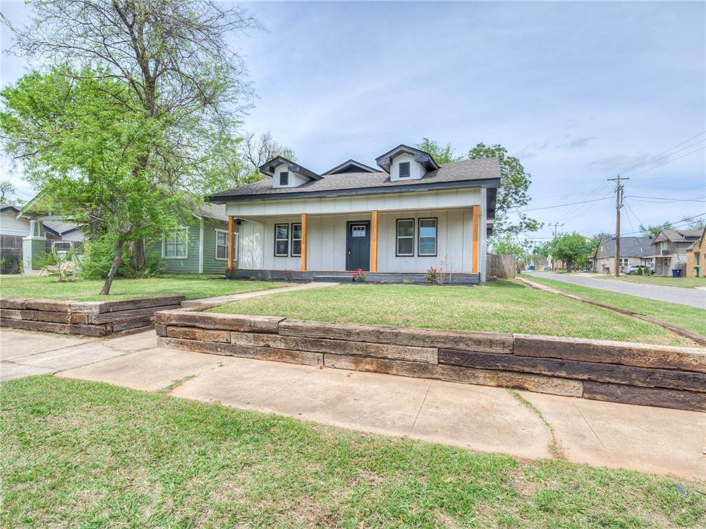 1901 Park Place - Photo 1