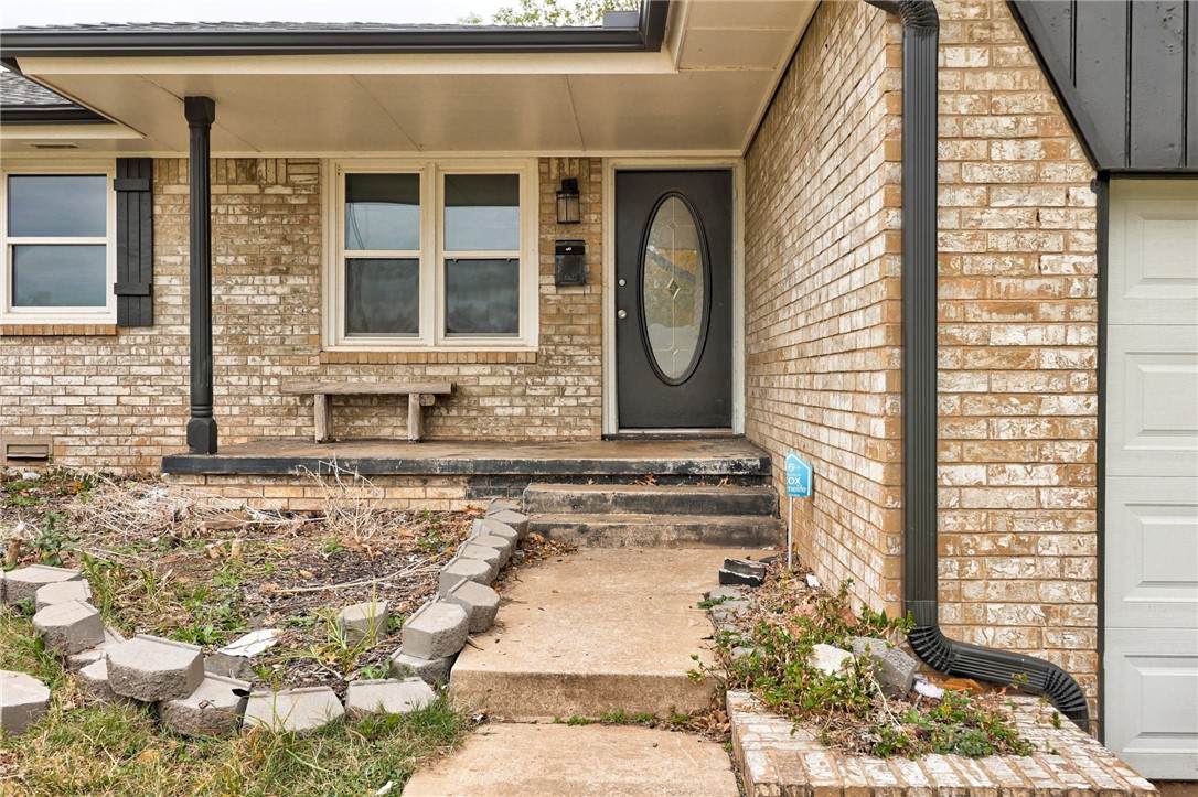 300 Yukon Avenue - Photo 1