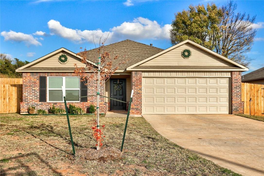 1005 Flint Way - Photo 1
