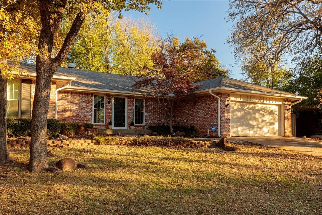 1604 Ridgecrest Road - Photo 1
