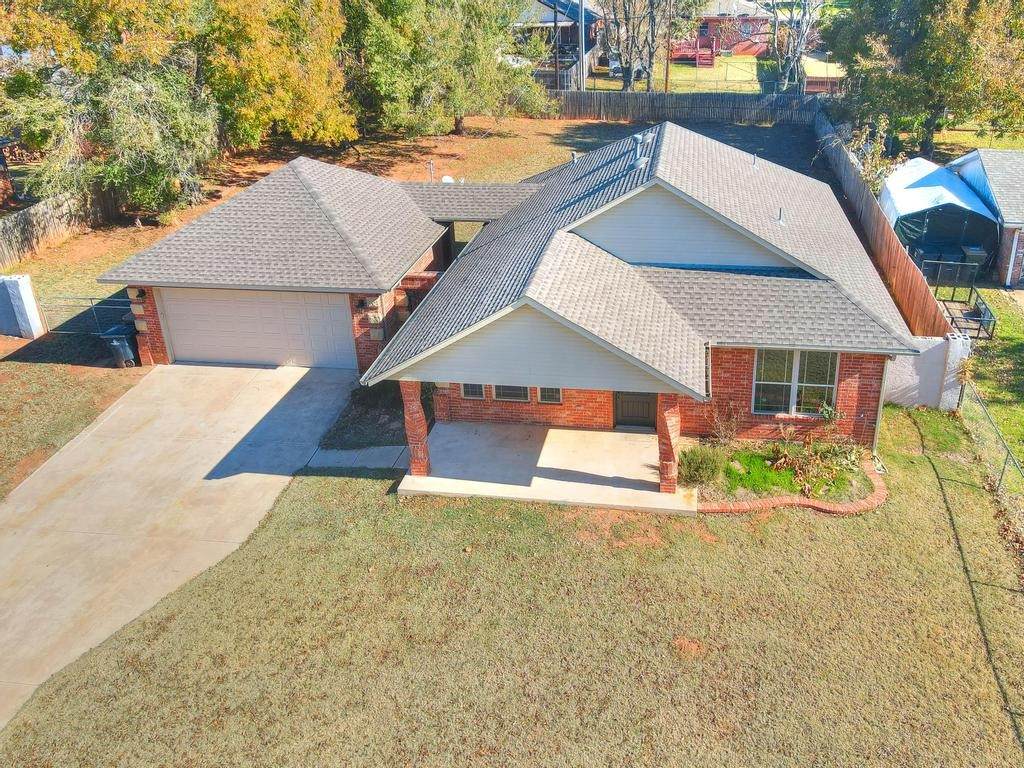610 Monroe Avenue - Photo 1