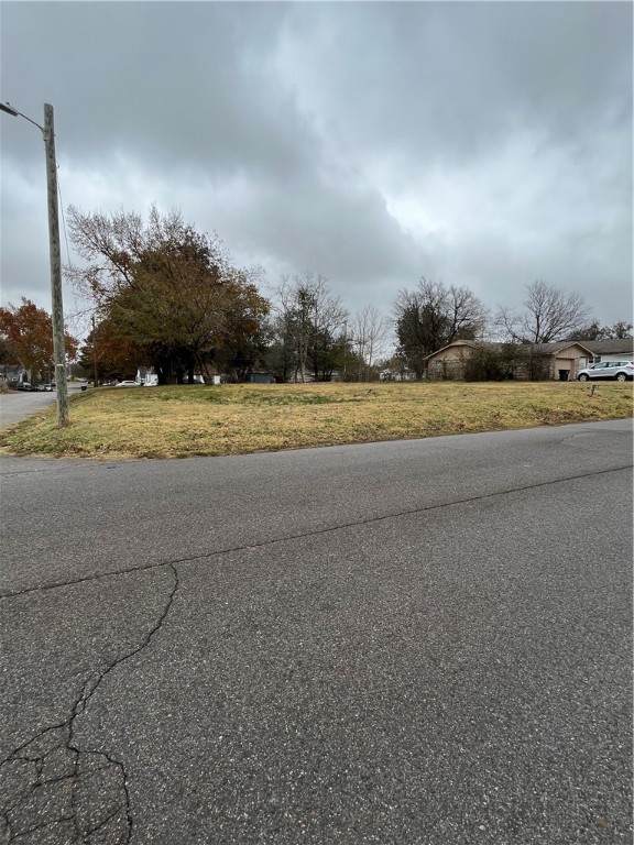 727 Virginia Avenue - Photo 1