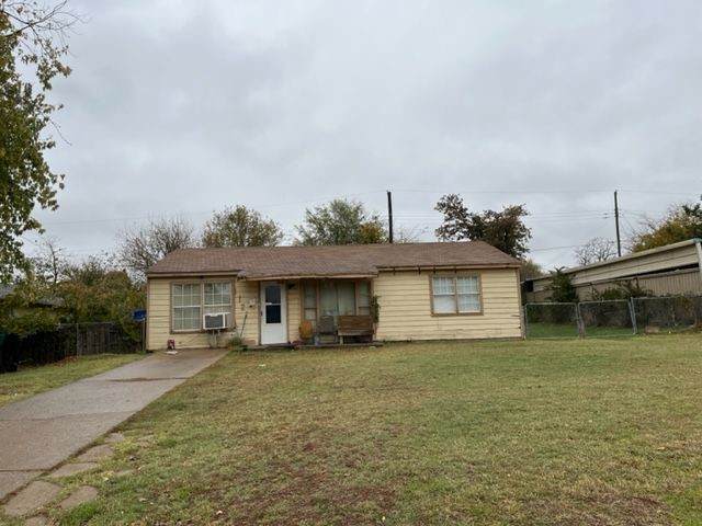 1121 21st Street - Photo 1