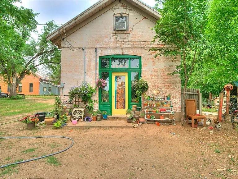 220 Beemer Road - Photo 1