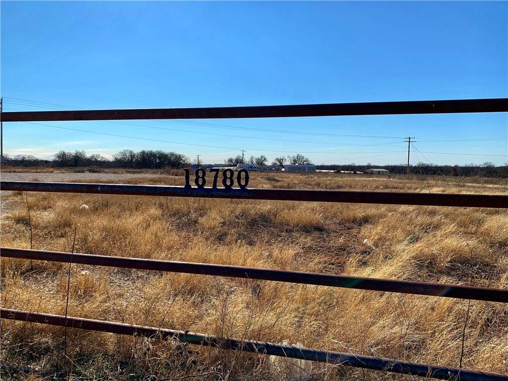 18780 168th Street - Photo 1