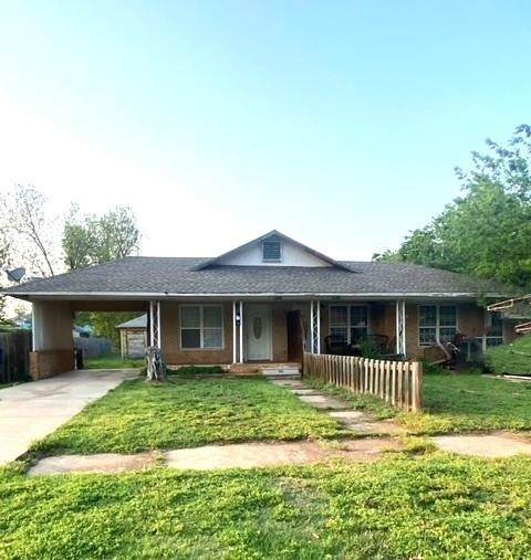 1506 Dakota Avenue - Photo 1