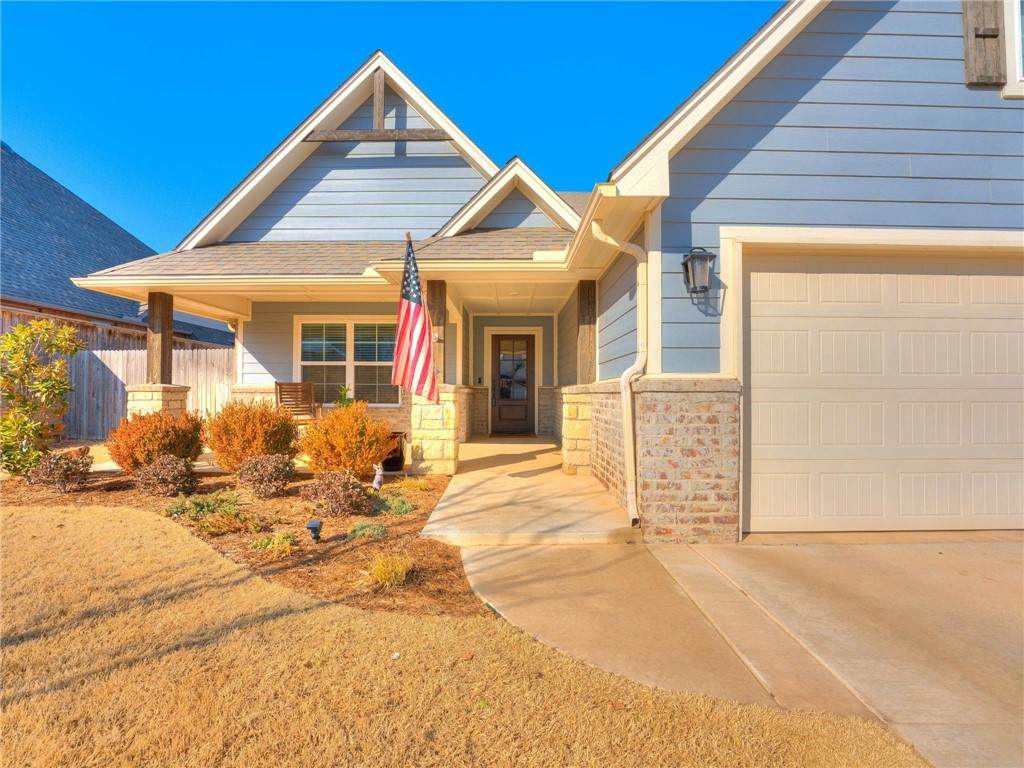 3209 Birchwood Circle - Photo 1