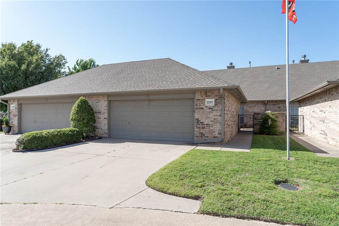 12507 Greenlea Chase West - Photo 1