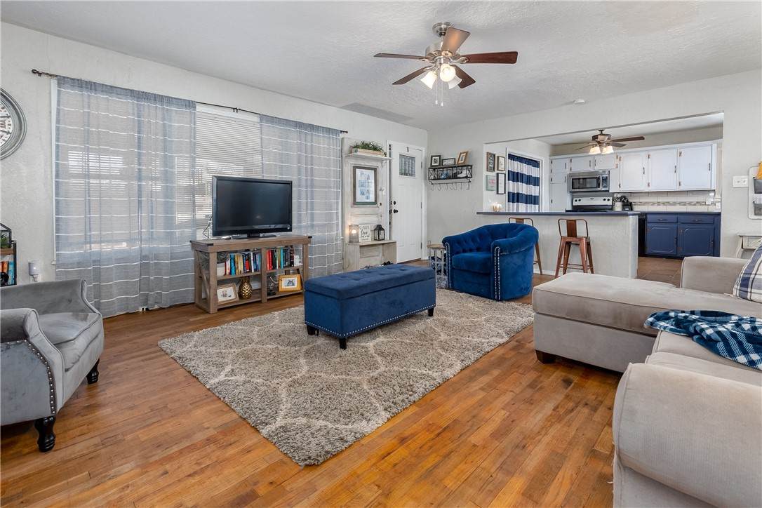 5 Sherwood Park Lane - Photo 1