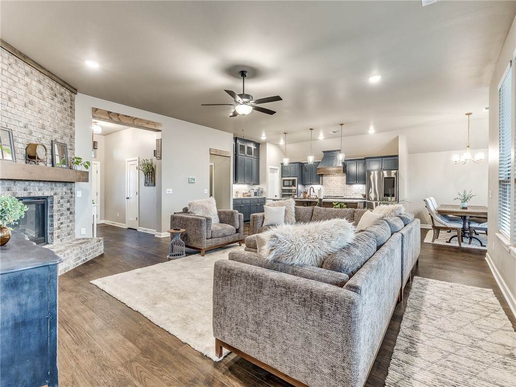 15901 Buffalo Drive - Photo 1