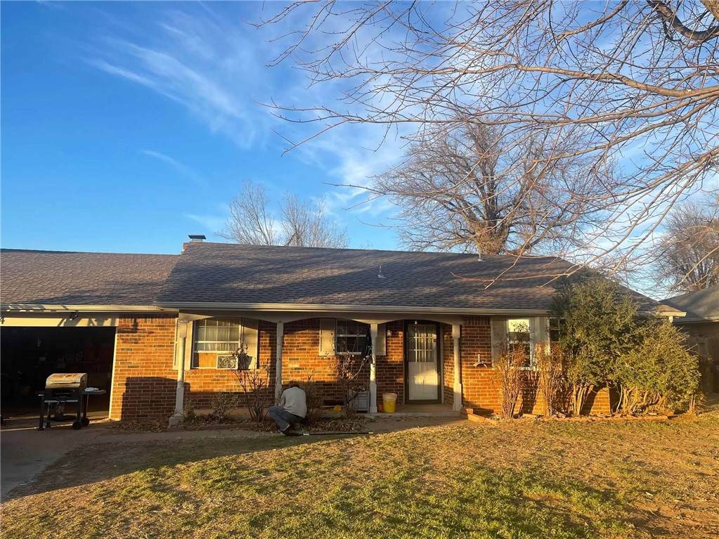 814 25th Street - Photo 1