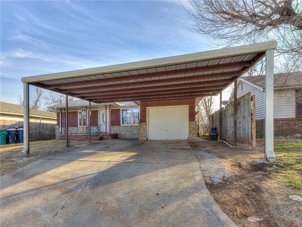 2520 45th Street - Photo 1