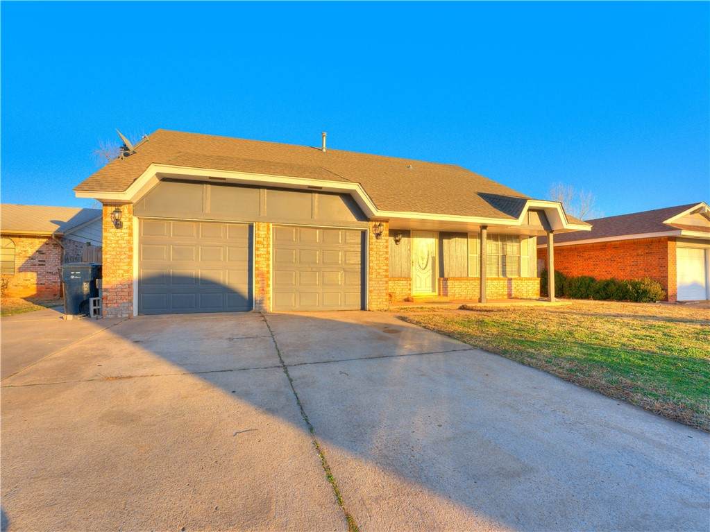 5112 Oakcliff Drive - Photo 1