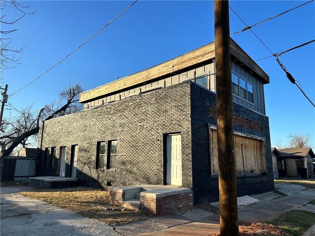 4511 Mckinley Avenue - Photo 1