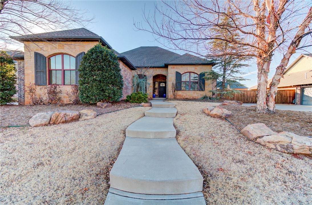 2333 Wellington Way - Photo 1